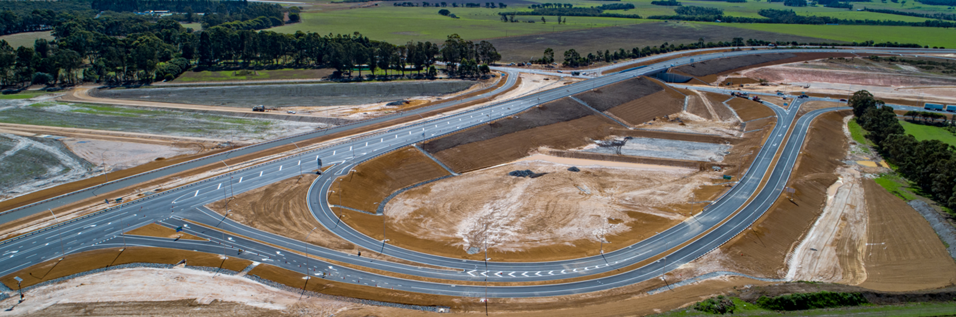 Menang Drive and Albany Highway interchange complete